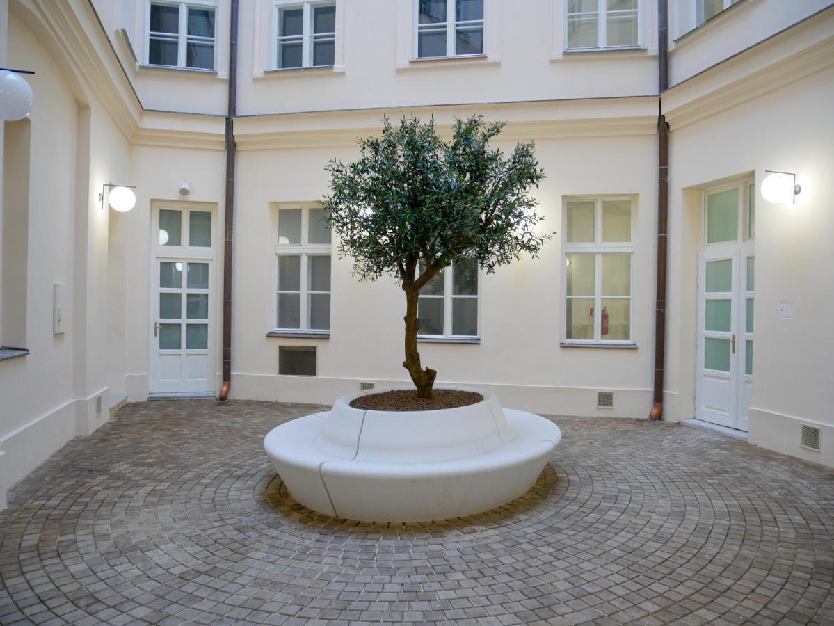 Laurinska 1 Apartments Bratislava Dış mekan fotoğraf