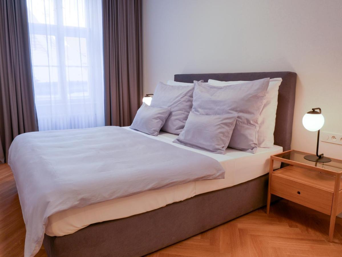Laurinska 1 Apartments Bratislava Dış mekan fotoğraf