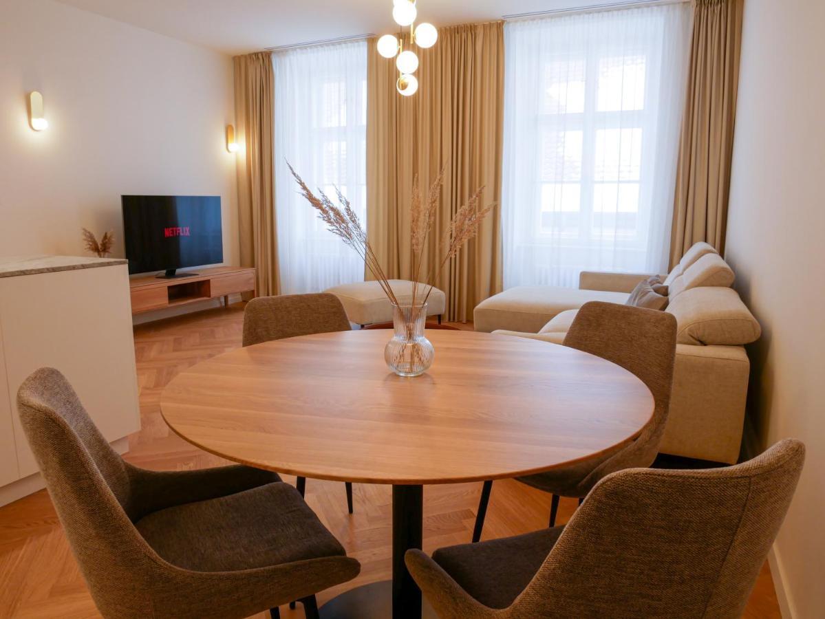 Laurinska 1 Apartments Bratislava Dış mekan fotoğraf